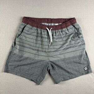 Vuori Kore Shorts Men's Gray Striped Lined Gym Performance Training Size XXL